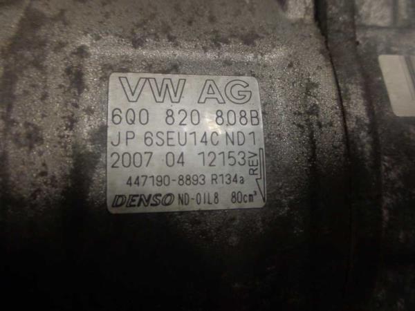 COMPRESSEUR DE CLIMATISATION VAG - Vue 5